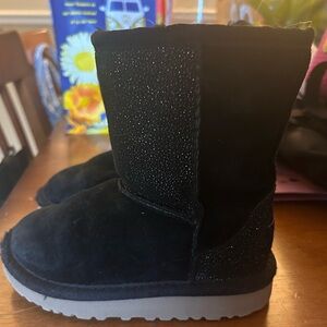 Toddler/girls uggs size 9